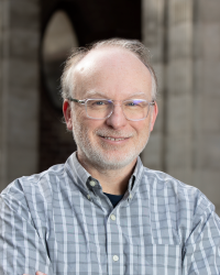 Headshot of David Lewis