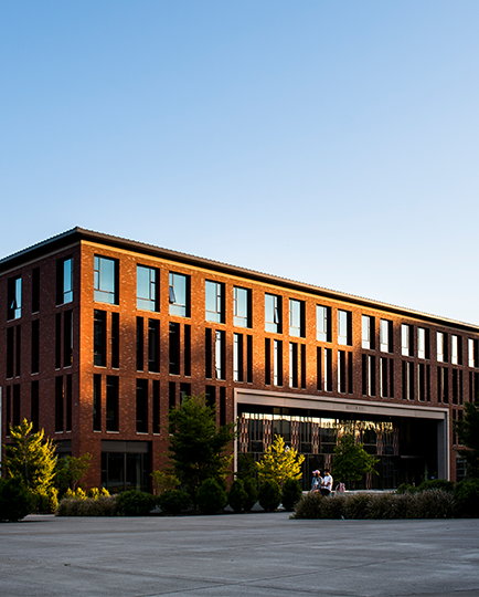 OSU Campus in Corvallis outside of the Business Building