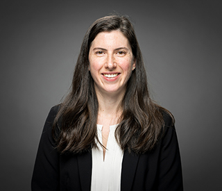 Amy Ellis headshot