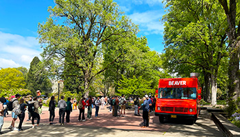 Students gather on the OSU Corvallis campus for Dam Proud Day 2024